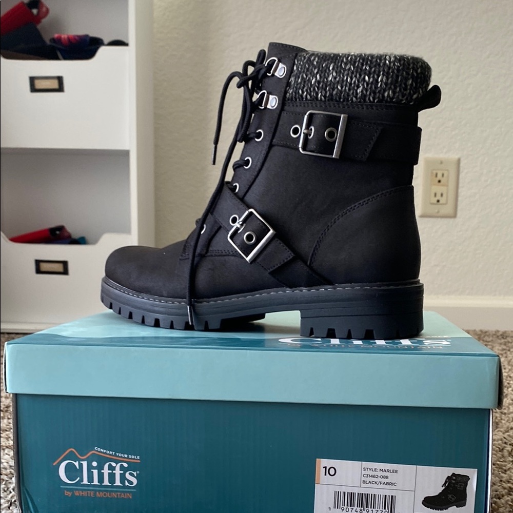 Cliffs by White Mountain Black Women's Boots